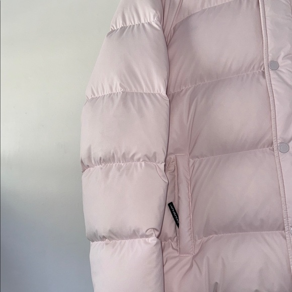 Aritzia Super Puff cliMATTE - Picture 11 of 12